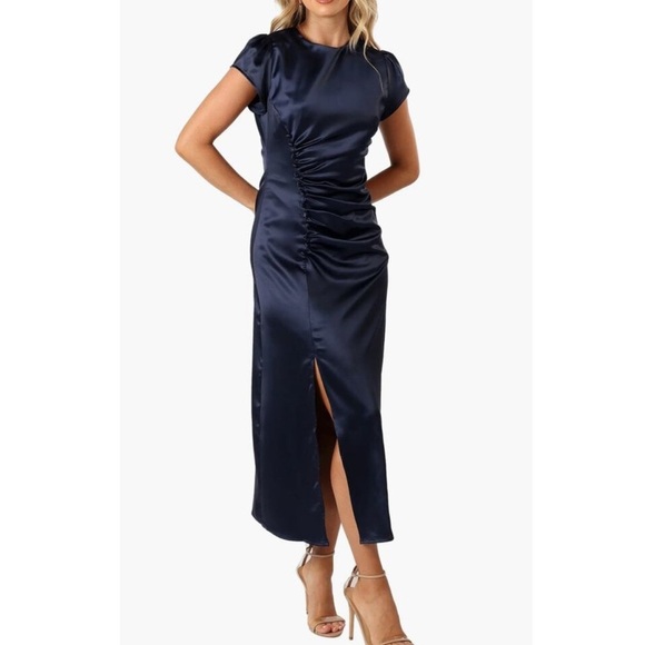 Petal & Pup Dresses & Skirts - NEW Petal & Pup Lisbeth midi dress in navy satin Medium